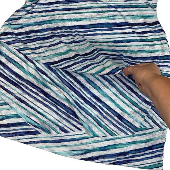 Catherine’s Sleeveless Top Tank Blue White Stripe Size 3X - Picture 9 of 9